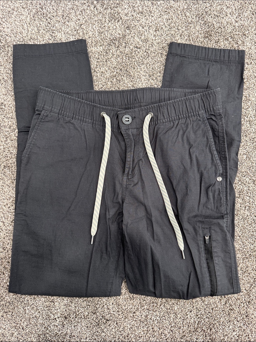 Vuori Ripstop Grey Pants ~ Women's Size Small
